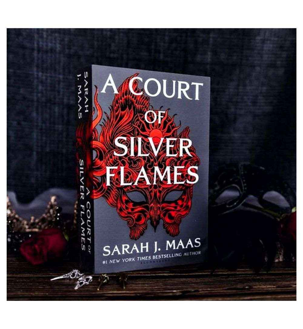 A Court of Silver Flames by Sarah J. Maas - front cover of the ACOTAR book 5 paperback, available in Pakistan