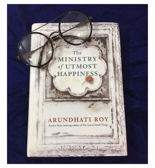 buy-the-ministry-of-utmost-happiness-by-arundhati-roy-online-in-pakistan