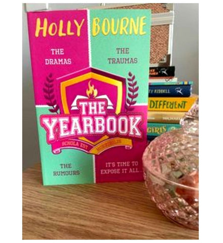 the-yearbook-by-holly-bourne - OnlineBooksOutlet